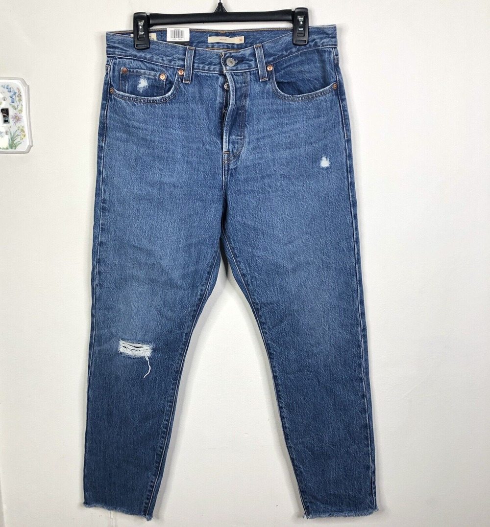 NEW Levi's Premium Wedgie High Rise Tapered Leg Frayed Hem Blue Jeans Women's 30